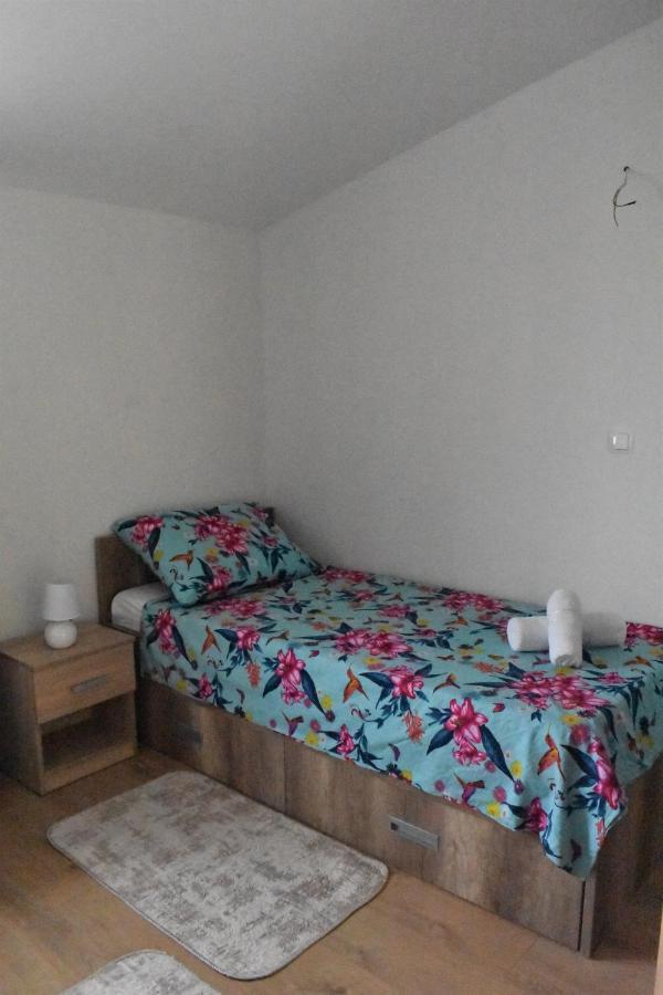 Apartmani Skorpion Kaštela 外观 照片