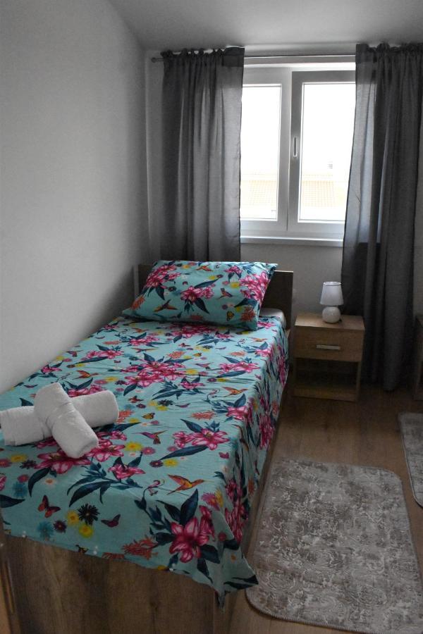 Apartmani Skorpion Kaštela 外观 照片
