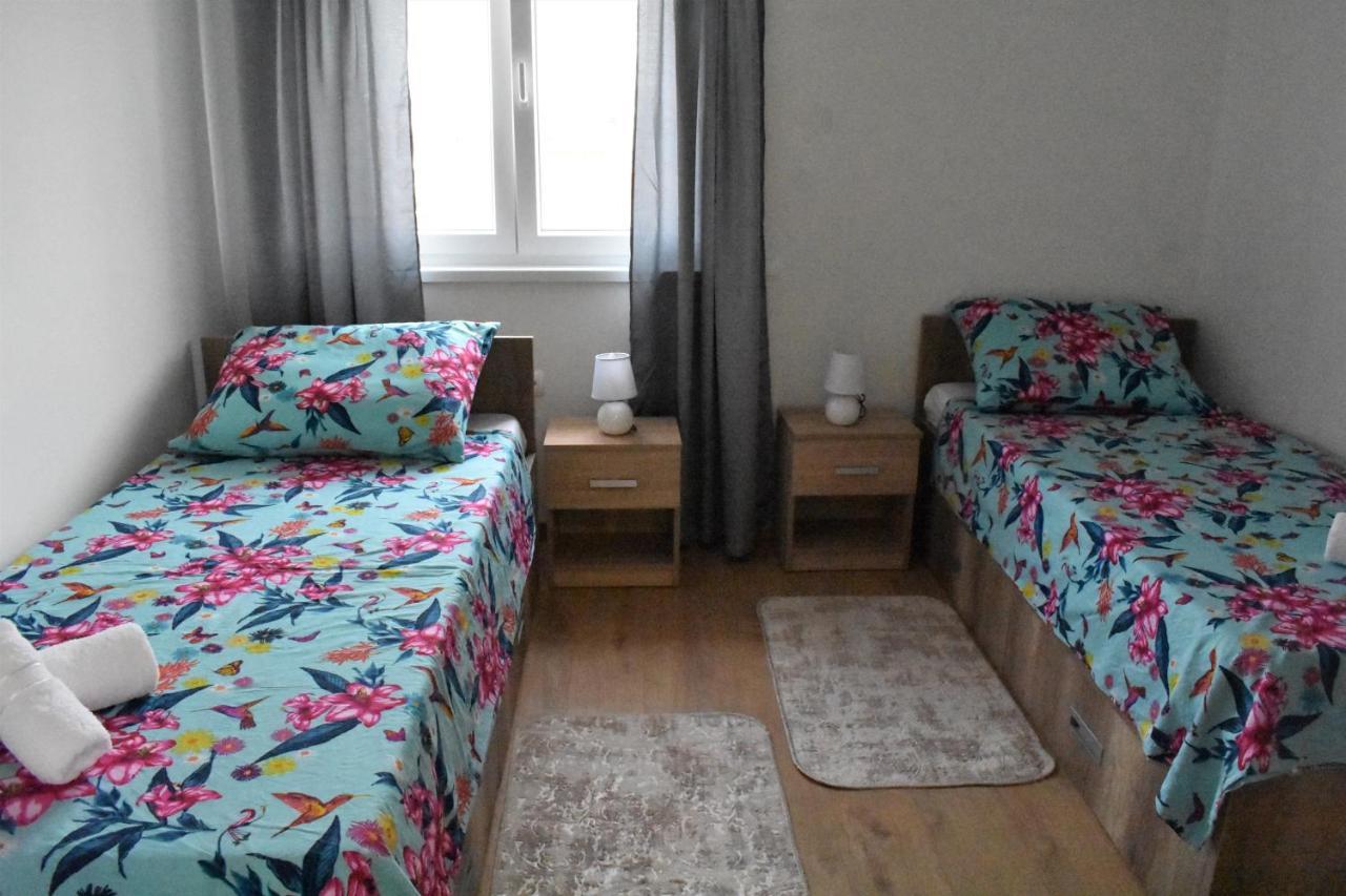 Apartmani Skorpion Kaštela 外观 照片