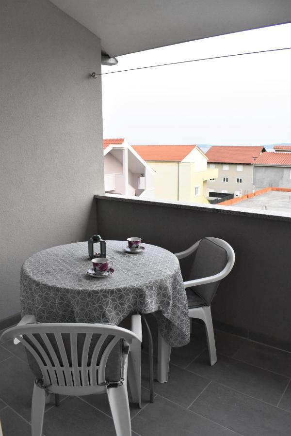 Apartmani Skorpion Kaštela 外观 照片