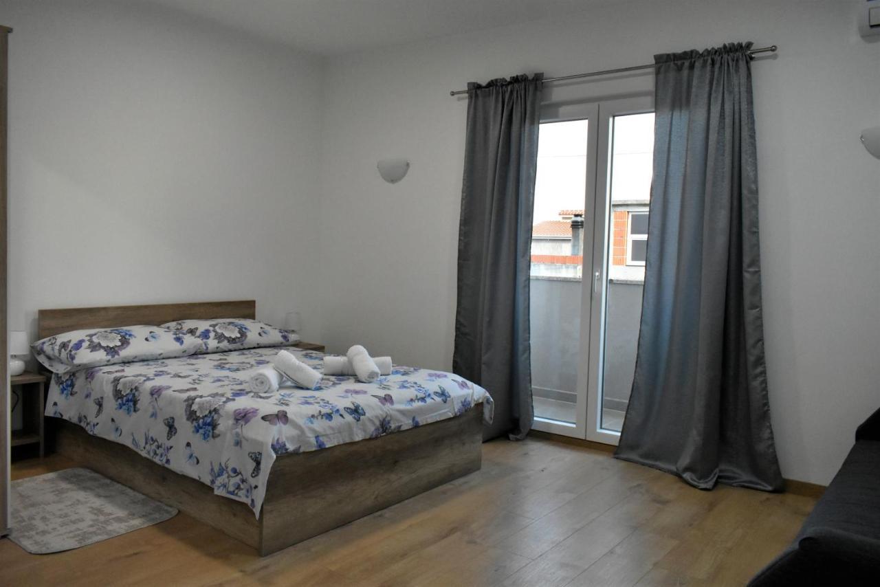 Apartmani Skorpion Kaštela 外观 照片