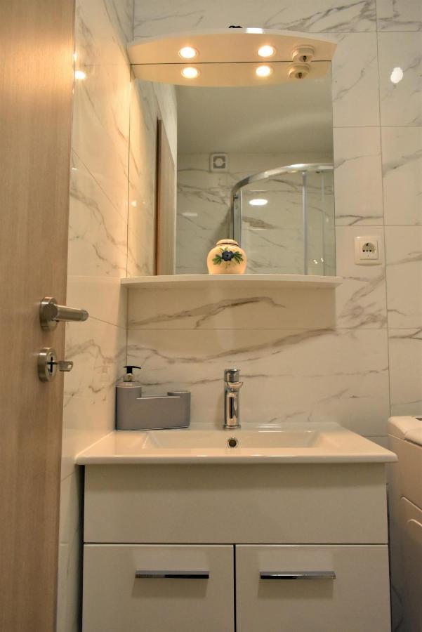 Apartmani Skorpion Kaštela 外观 照片