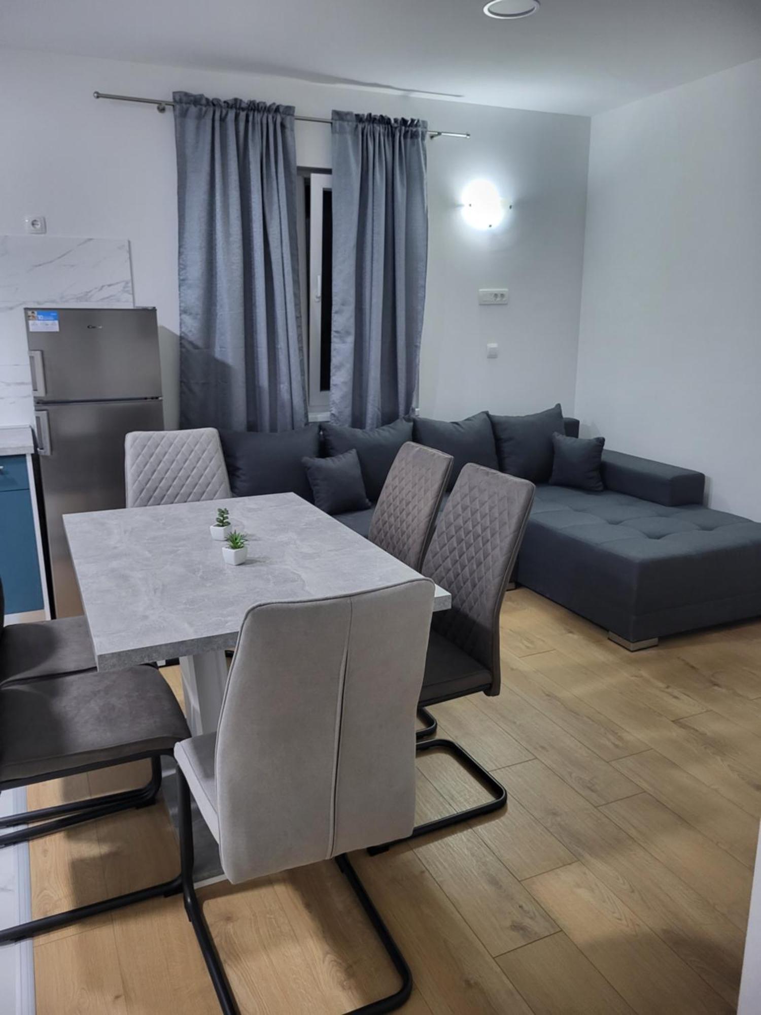 Apartmani Skorpion Kaštela 外观 照片